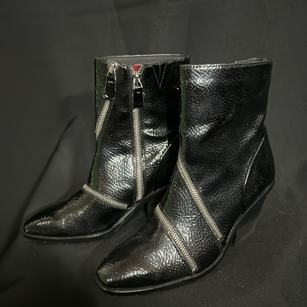 Naked Feet zipper trim boots